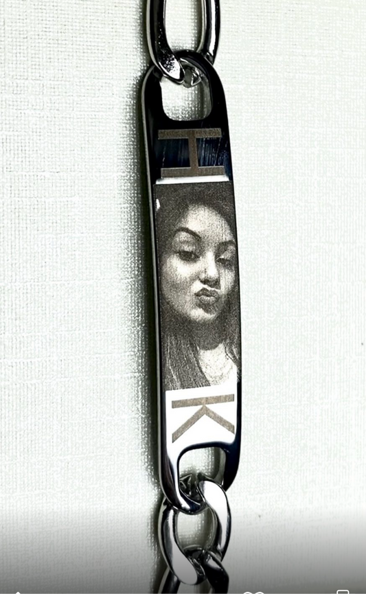 Гривна със Снимка